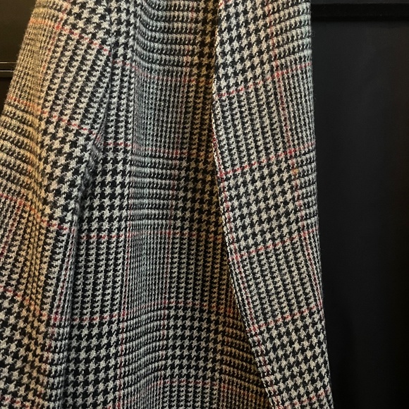 Plaid Oversized Blazer - Picture 2 of 6